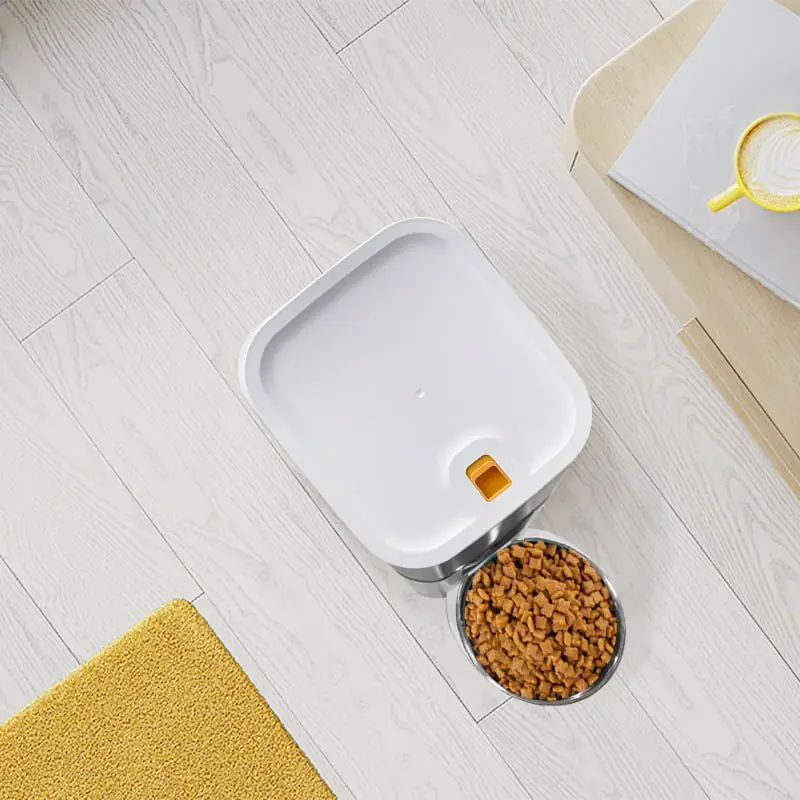 Classic Connected AutoFeeder - Image 9